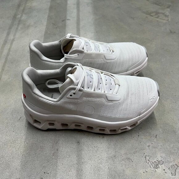 On Running Cloudmonster Void Wmn's Triple White 3WF10491200 - New - Picture 3 of 6